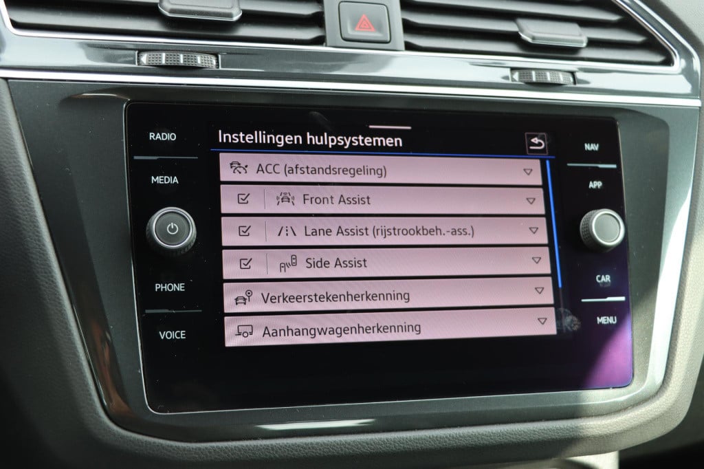 Volkswagen Tiguan 1.4 tsi ehybrid r-line business + 245pk dsg6