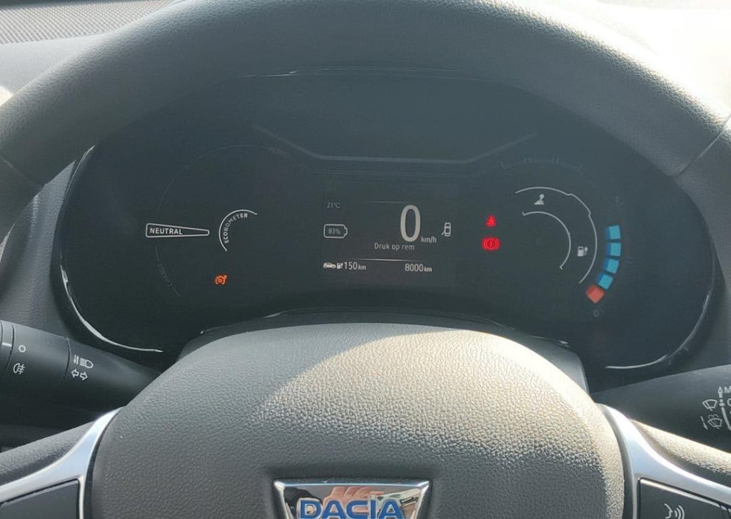 Dacia Spring comfort plus 27 kwh - trekhaak