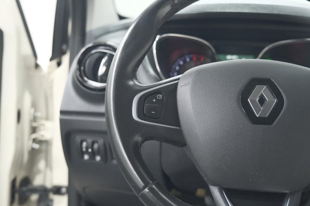 Renault Captur tce 90 dynamique | parkeersensoren | navigatie | climate con