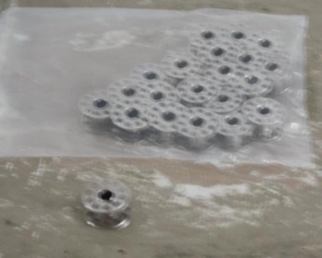 Set van 21 universele spoeltjes