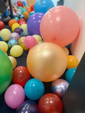 Wij halen op heel Walcheren oude ballonnen op!  🎈