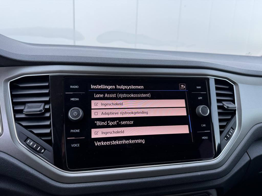 Volkswagen T-roc 1.0 tsi style 116pk | full led | carplay