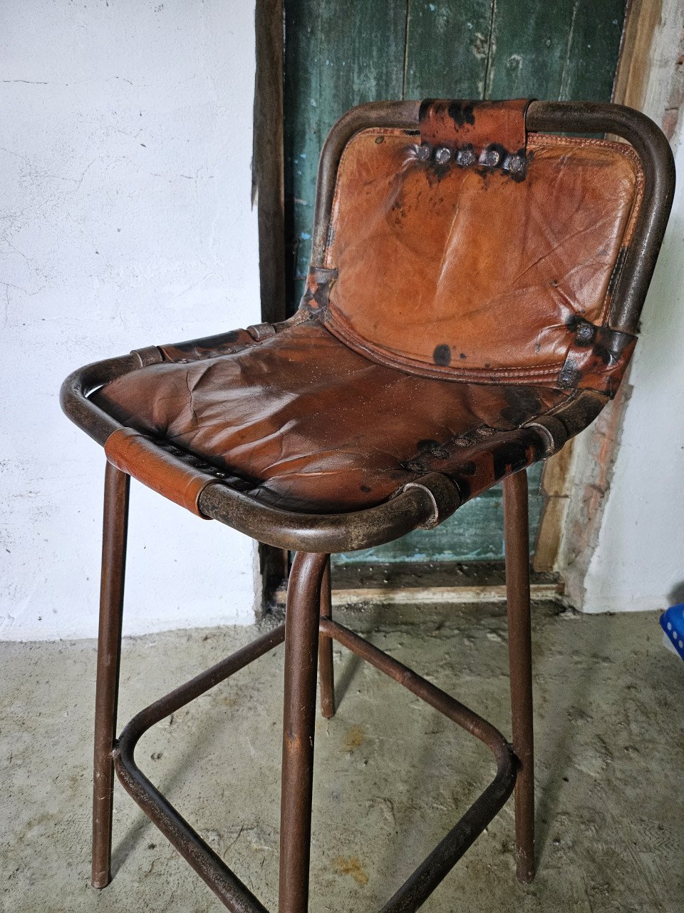 Bartafel en krukken