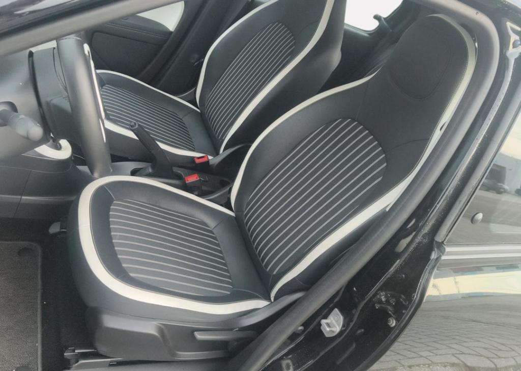 Renault Twingo z.e. r80 intens