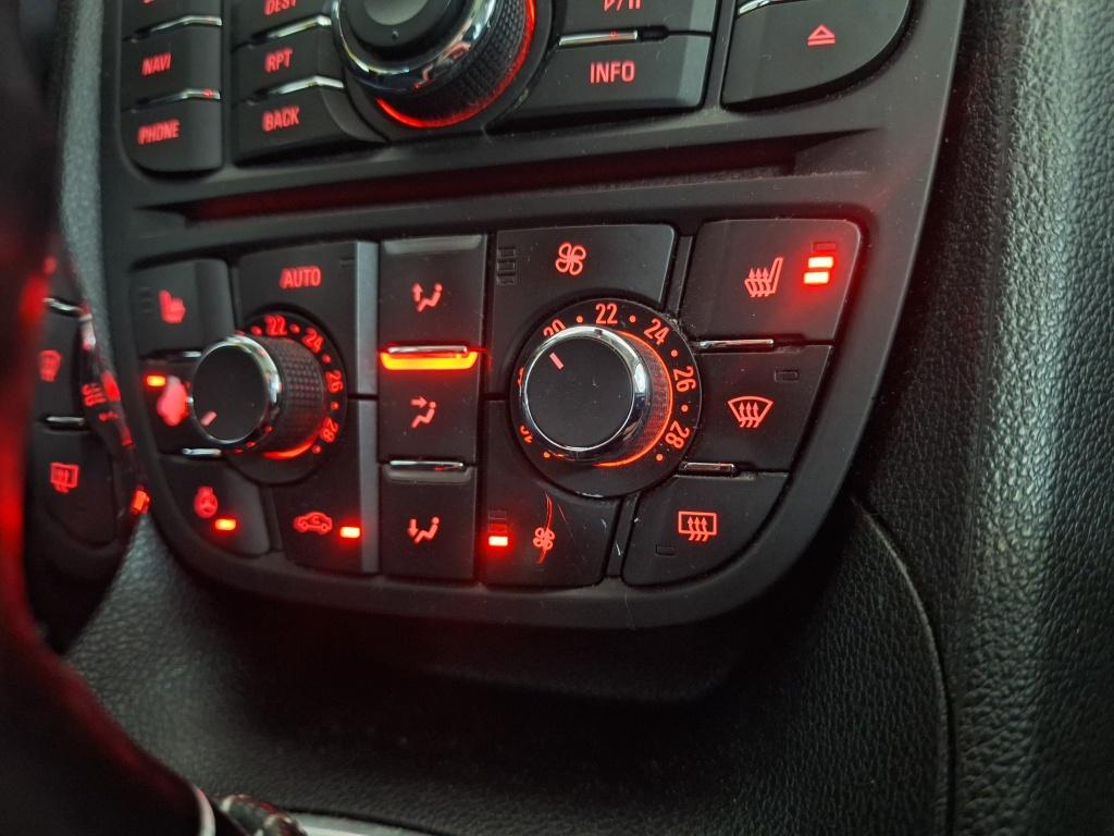 Opel Meriva 1.4 turbo || trekhaak | panoramadak | stoel/stuurverwarming |