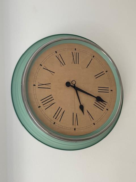 Grote wandklok Ø 58 cm, vintage, metaal/glas, top staat