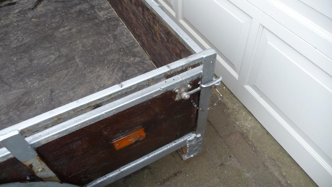 TE KOOP ONGEREMDE TANDEMASSER AANHANGER