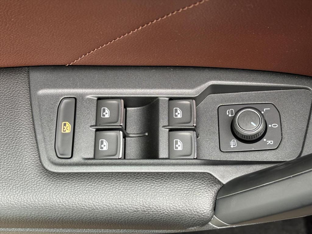 Volkswagen Tiguan 1.4 tsi ehybrid elegance 245pk dsg 6|panodak|leder| trekh