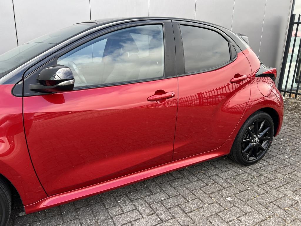 Toyota Yaris 1.5 hyb. executive