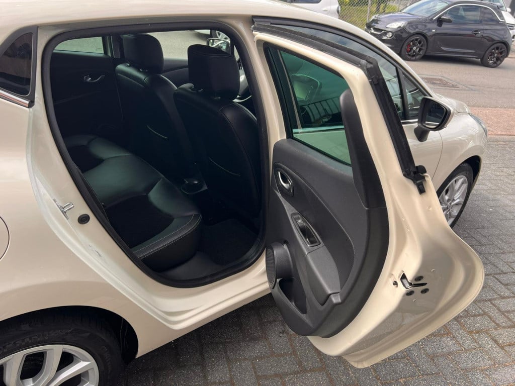 Renault Clio 0.9 tce limited