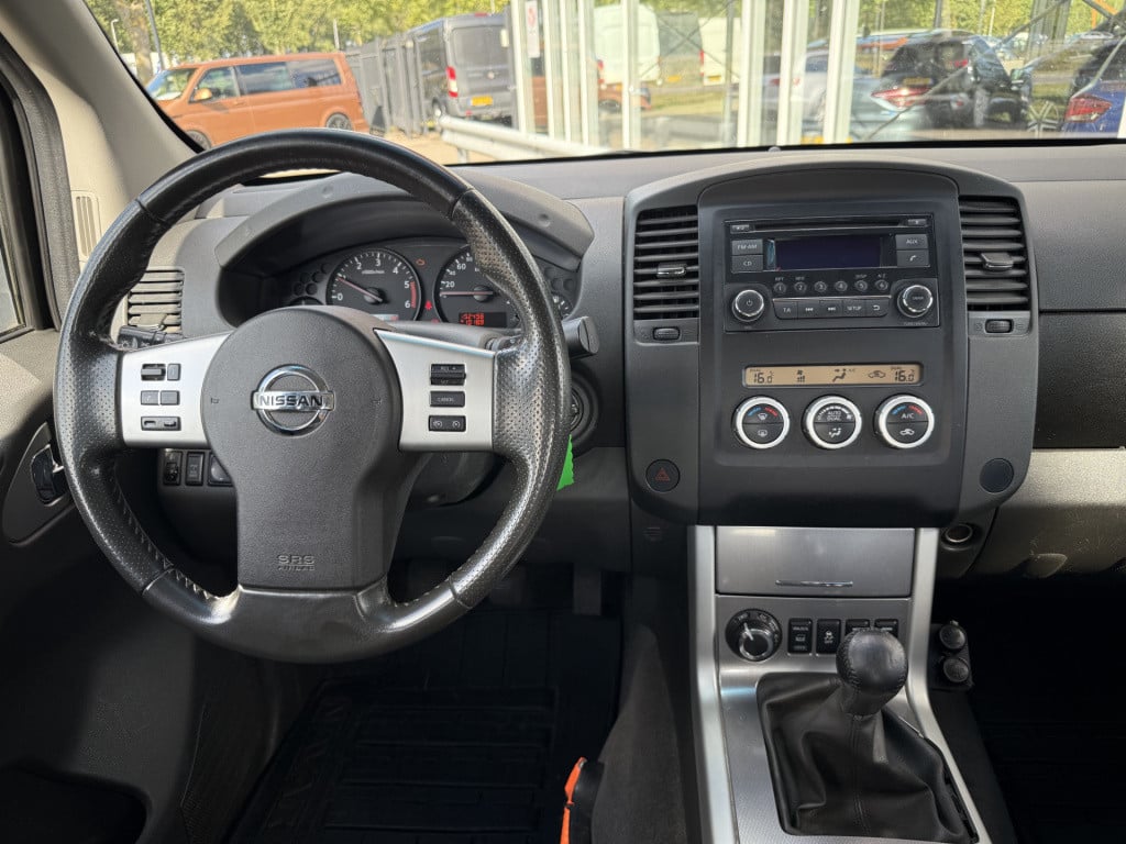 Nissan Navara 2.5 dci optima king cab | nl-auto | 1e eig | 3t trekhaak | ai