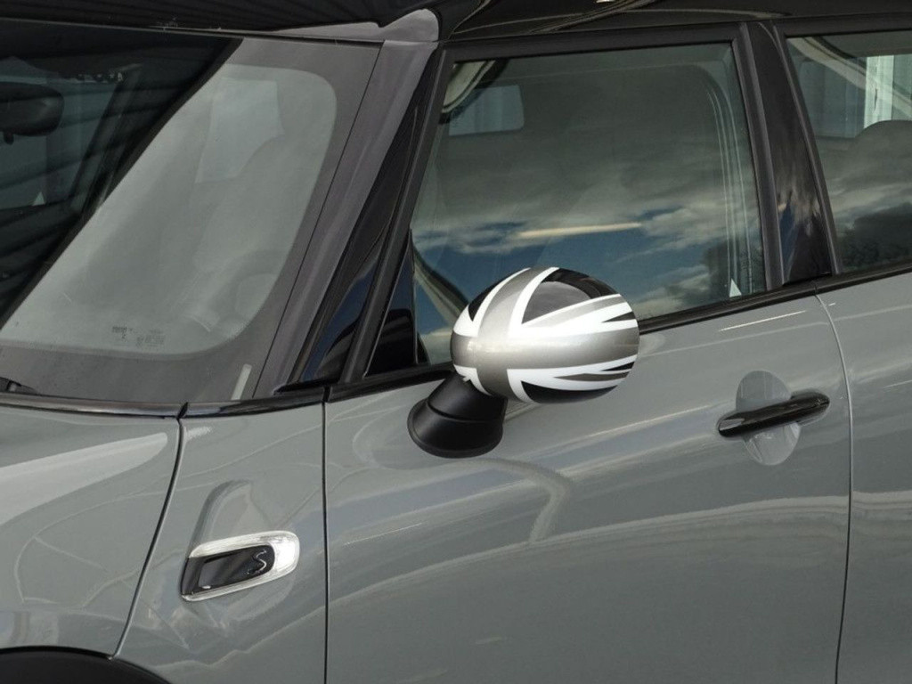 Mini Cooper mini 2.0 chili pano | led | navi | bluetooth