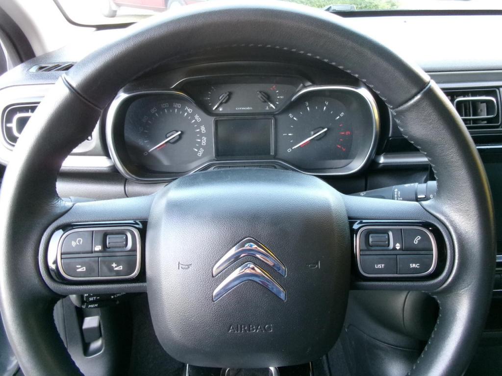 Citroen C3 1.2 cruise contr., navi, camera, dealer onh.