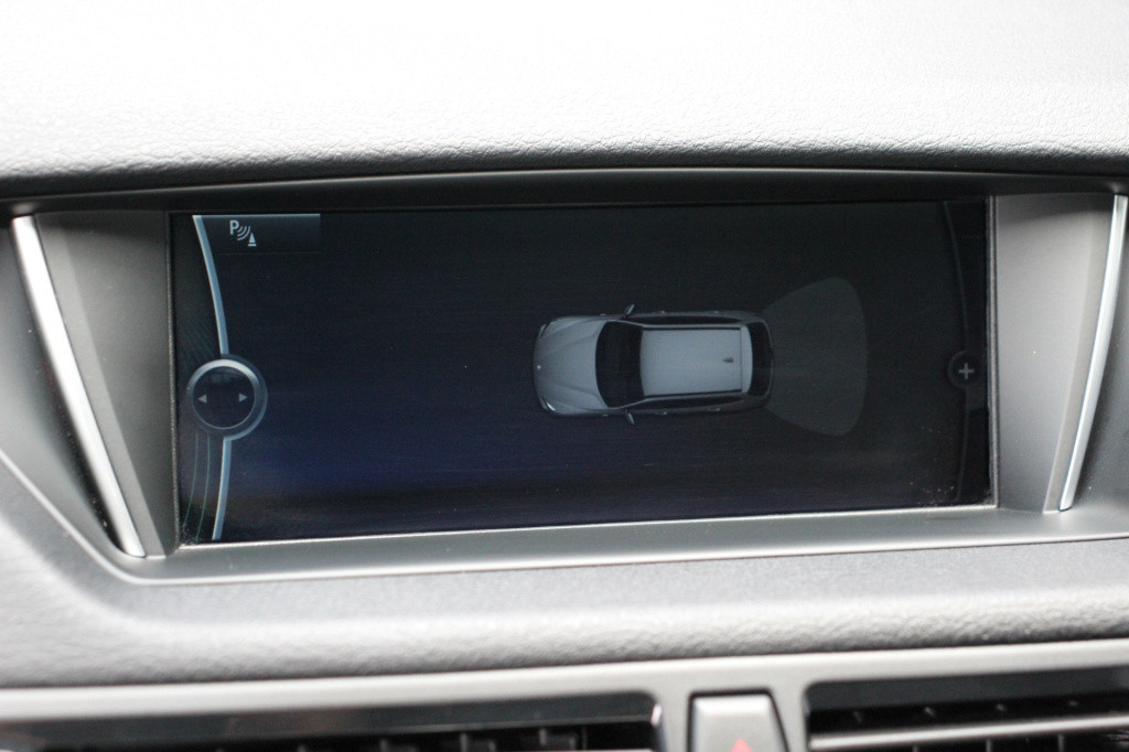 BMW X1 sdrive20i high executive | m-sport | cruise | leder |