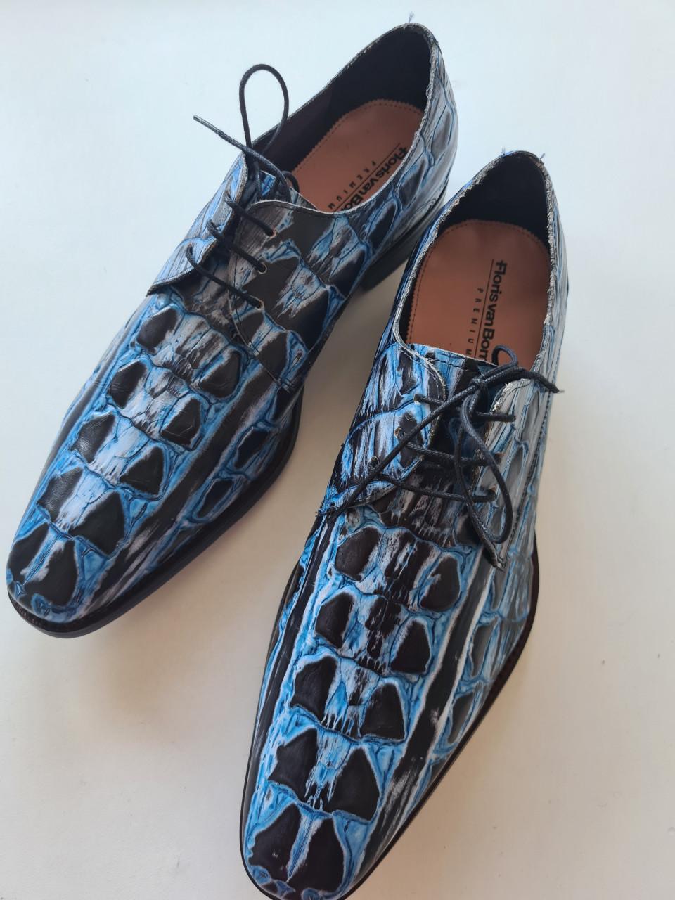Floris van Bommel geheel leren  schoenen blauw Mt 42 Nieuw !