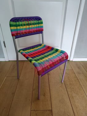 Ikea FÄRGGLAD stoeltje, schommelstoel en Trunki koffer