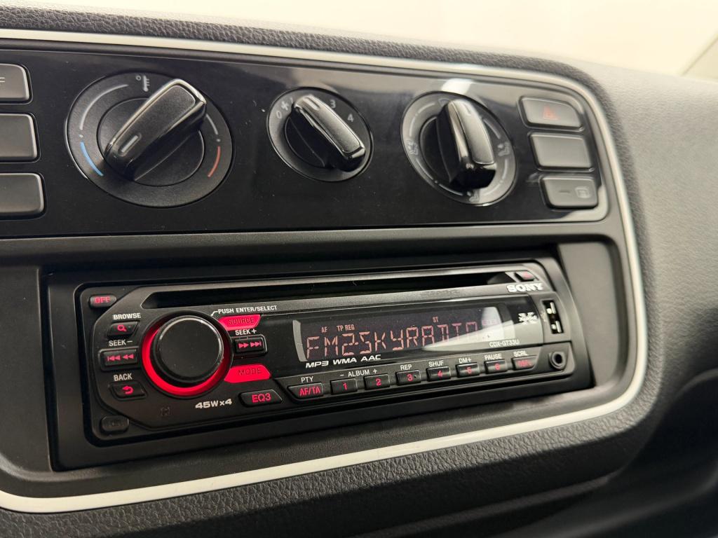 Volkswagen UP! occasion 1.0 take up! bluemotion | wit | tweedehands volkswa