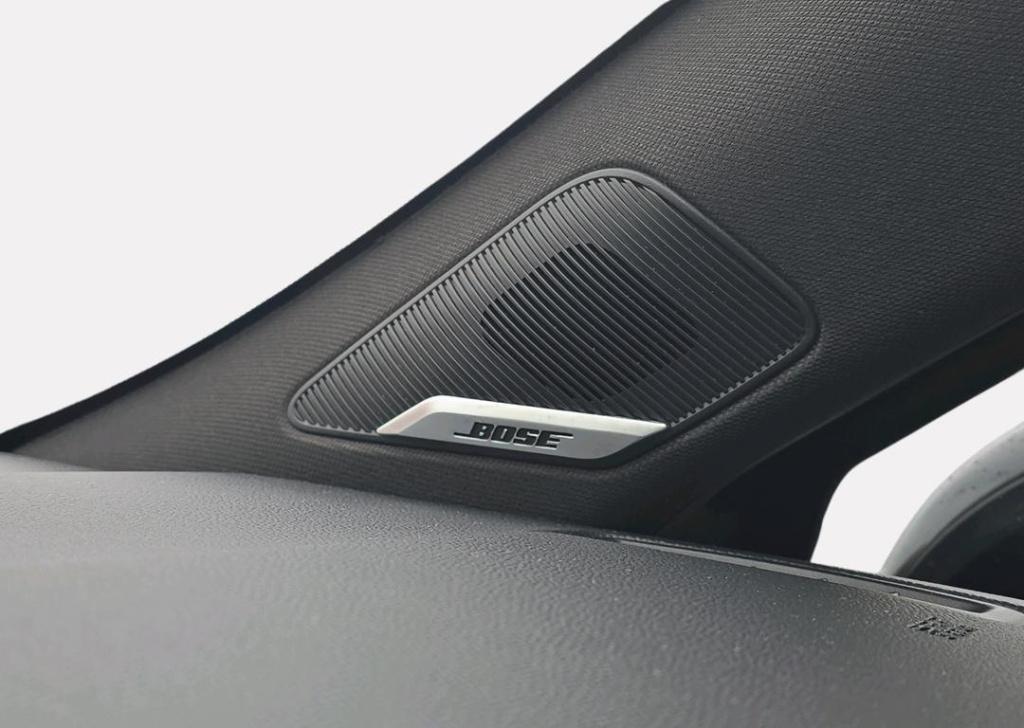 Renault Clio 1.6 e-tech hybrid 140 initiale paris