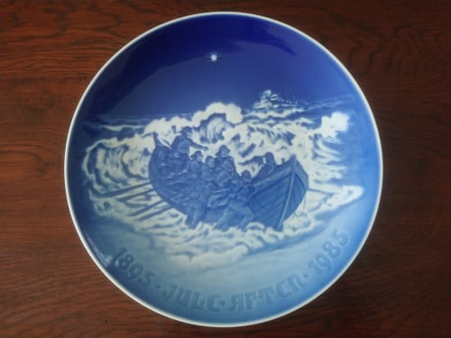 Bing & Grøndahl Copenhagen Porcelain wandbord 1985 Lifeboat at Work
