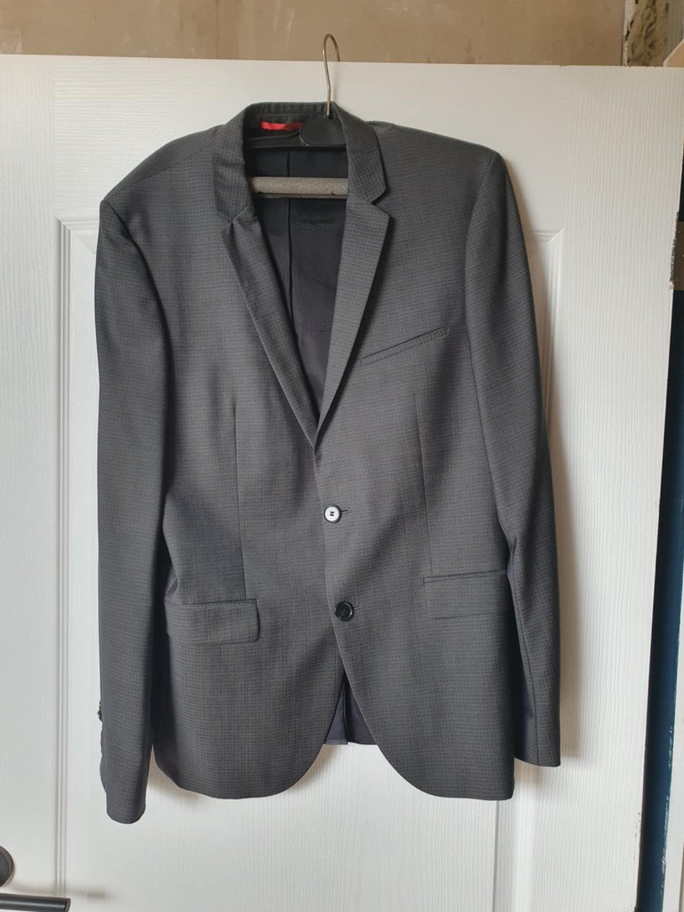 Donkergrijs Hugo Boss colbert maat 46