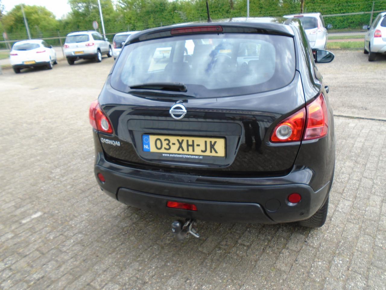 Nissan Qashqai 1.6  APK 05-06 2027