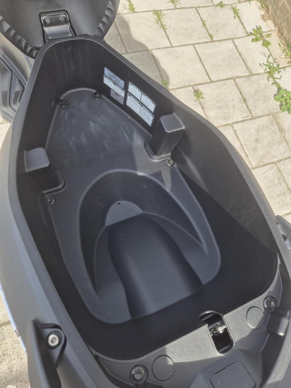 Sym HD 300 motorscooter