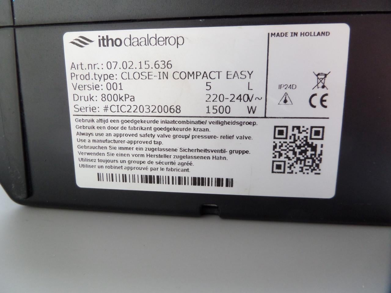 Boiler Close in van Daalderop EASY line Is een maal gevuld voor een test