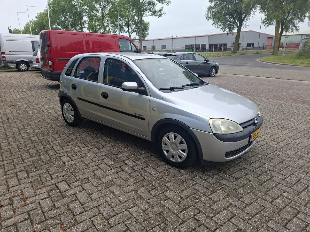 Opel Corsa C 1.2 16v Enjoy automaat !! 5deurs bj:2001