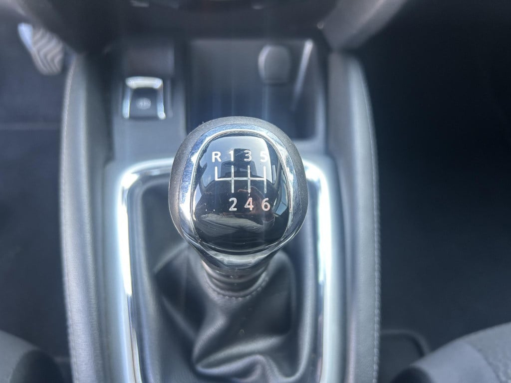 Nissan Qashqai 1.2 visia