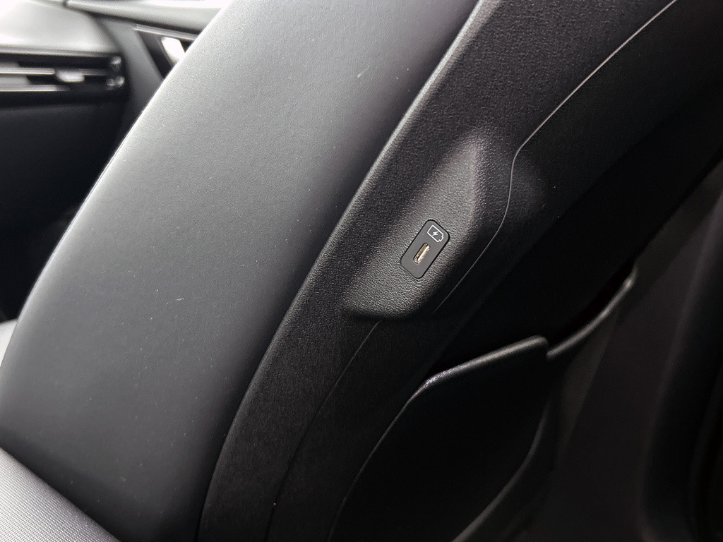 Kia Ev6 light edition 63 kwh  | company car | 10 jaar garantie | navigatie 