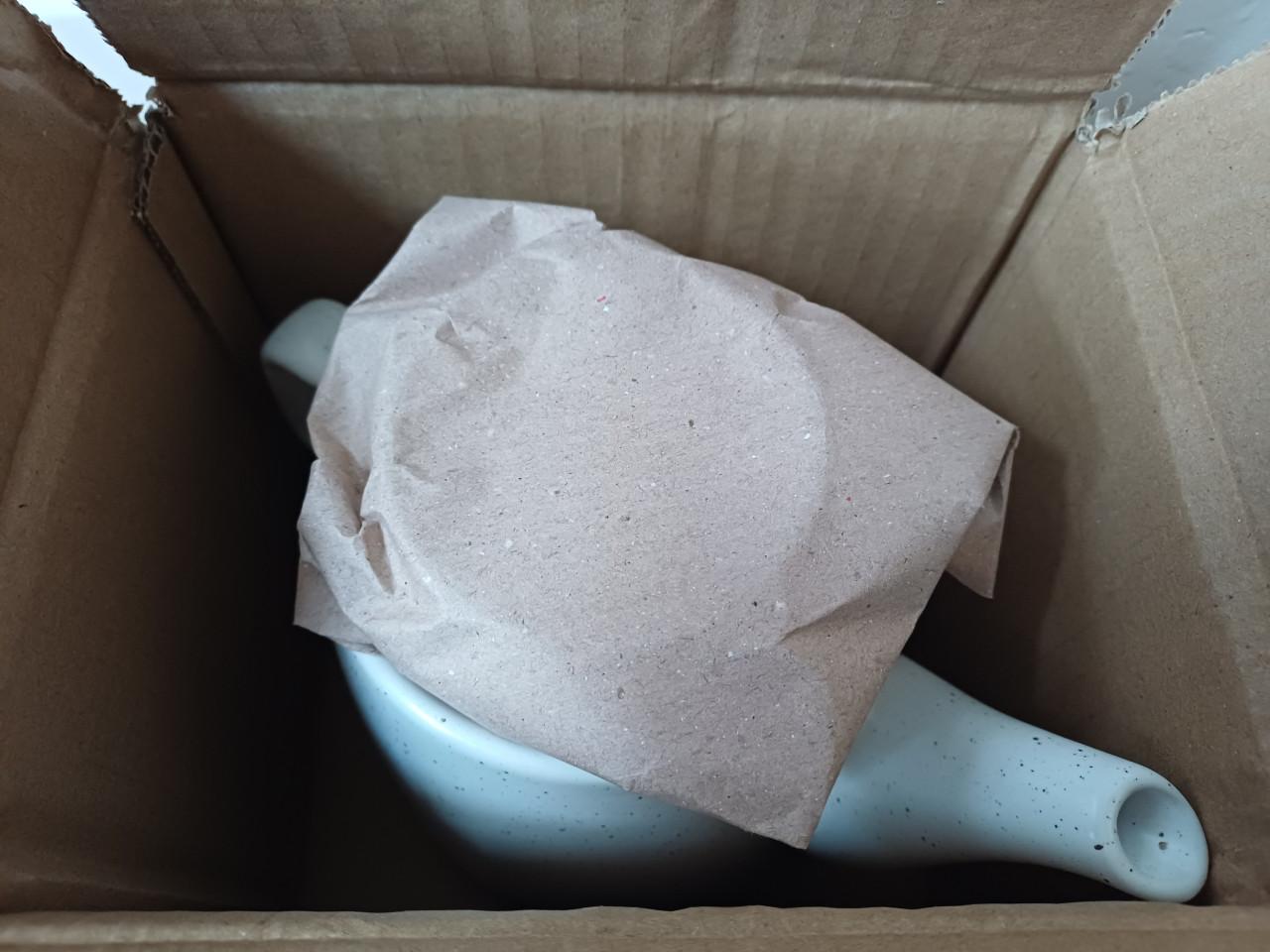 Gusta, 100% leuk: theepot, theedoos, 2 x theemok + siroop