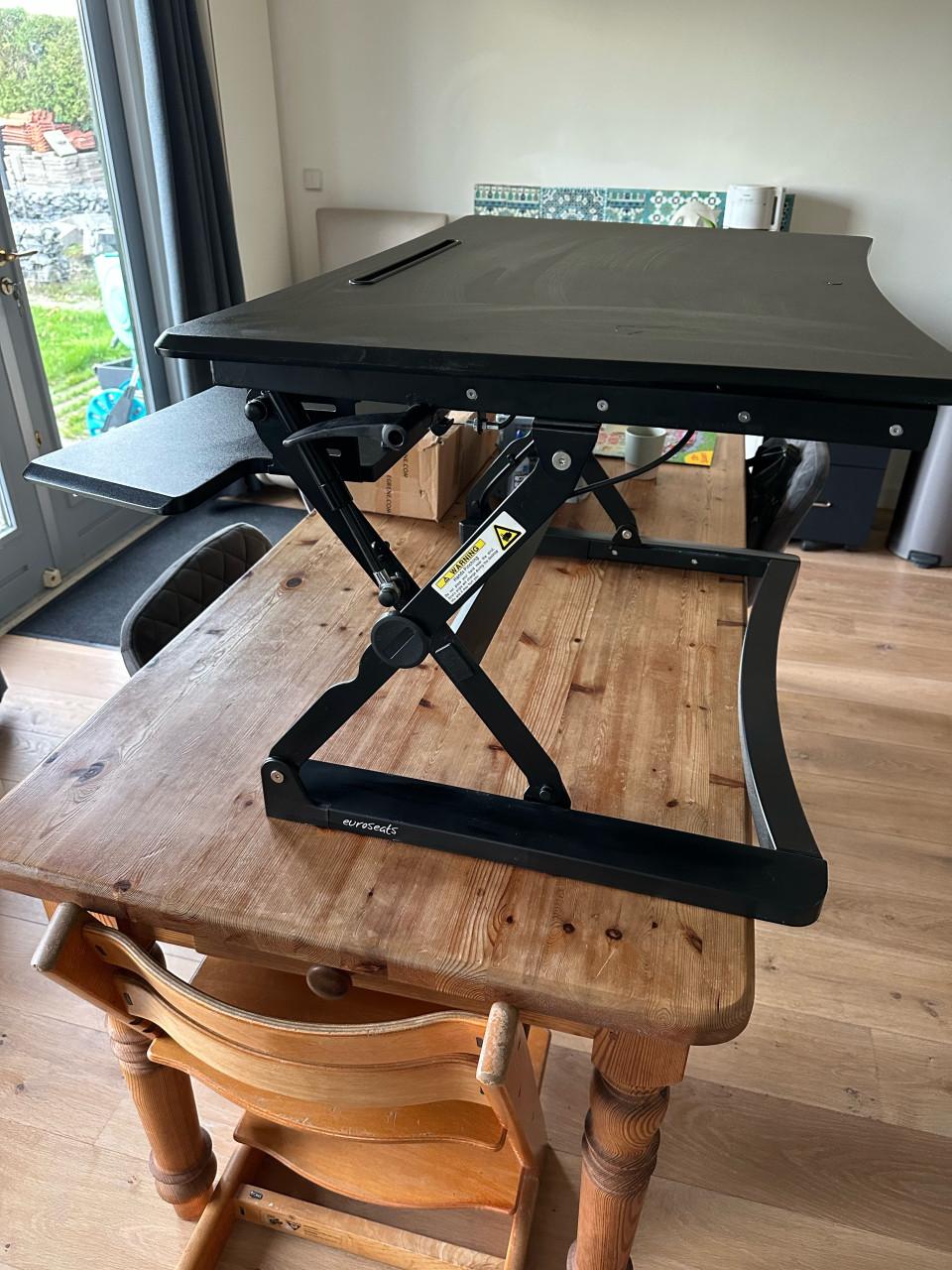 Zit-sta verhoger bureau zwart