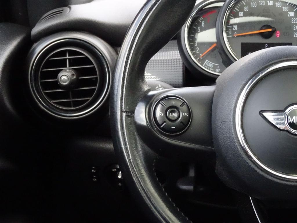 Mini Cooper mini 1.5 chili automaat | hud | pano | led
