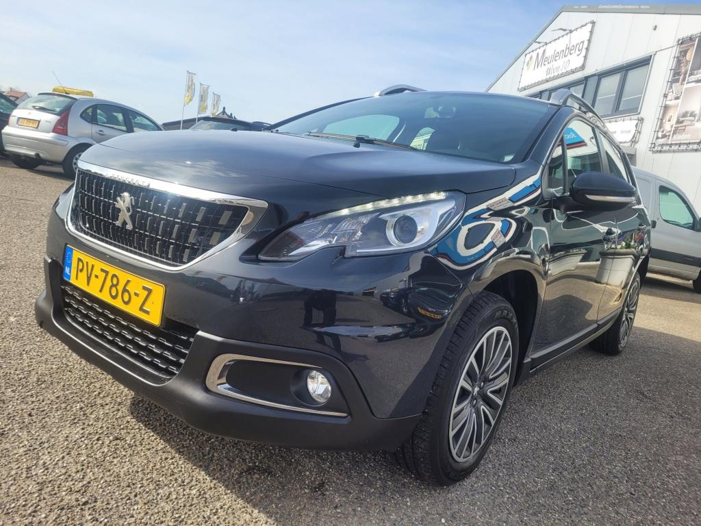 Peugeot 2008 1.2 puretech blue lion carplay