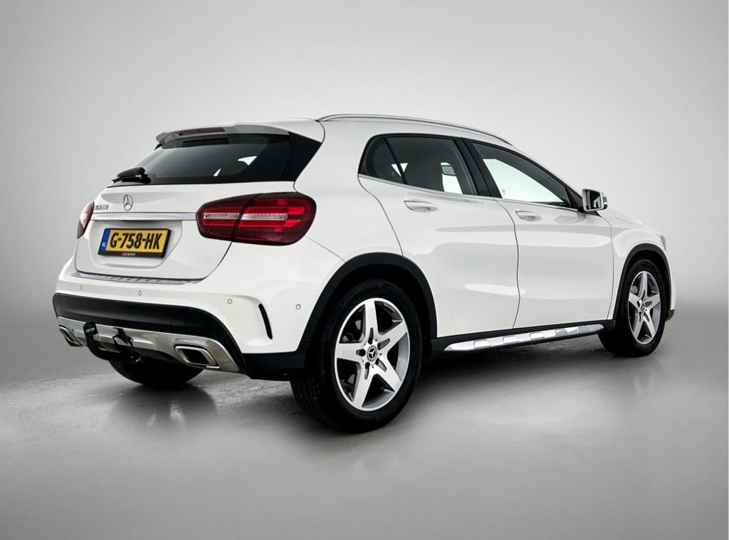 Mercedes-Benz Gla-klasse 180 business solution amg | achteruitrijcamera | t