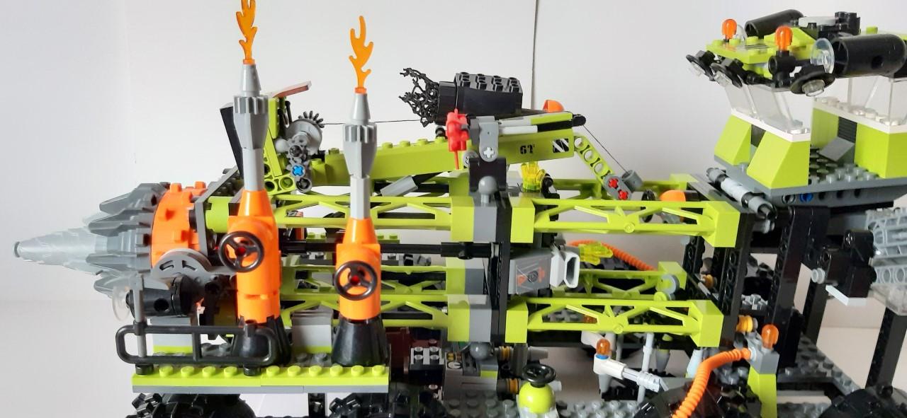 Lego Power Miners 8964: Titanium Commandopost