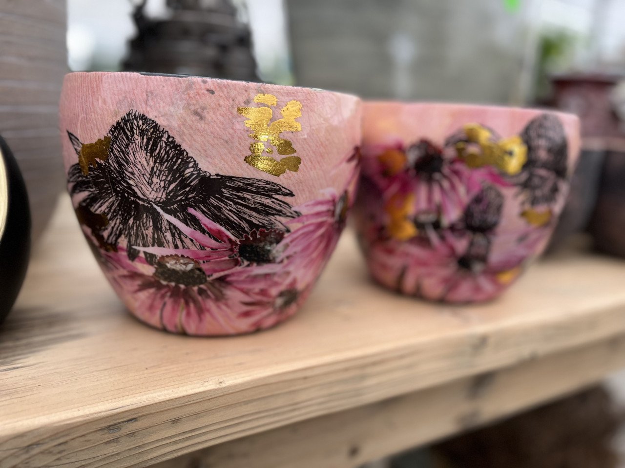 Diverse binnenpotten en decoratie