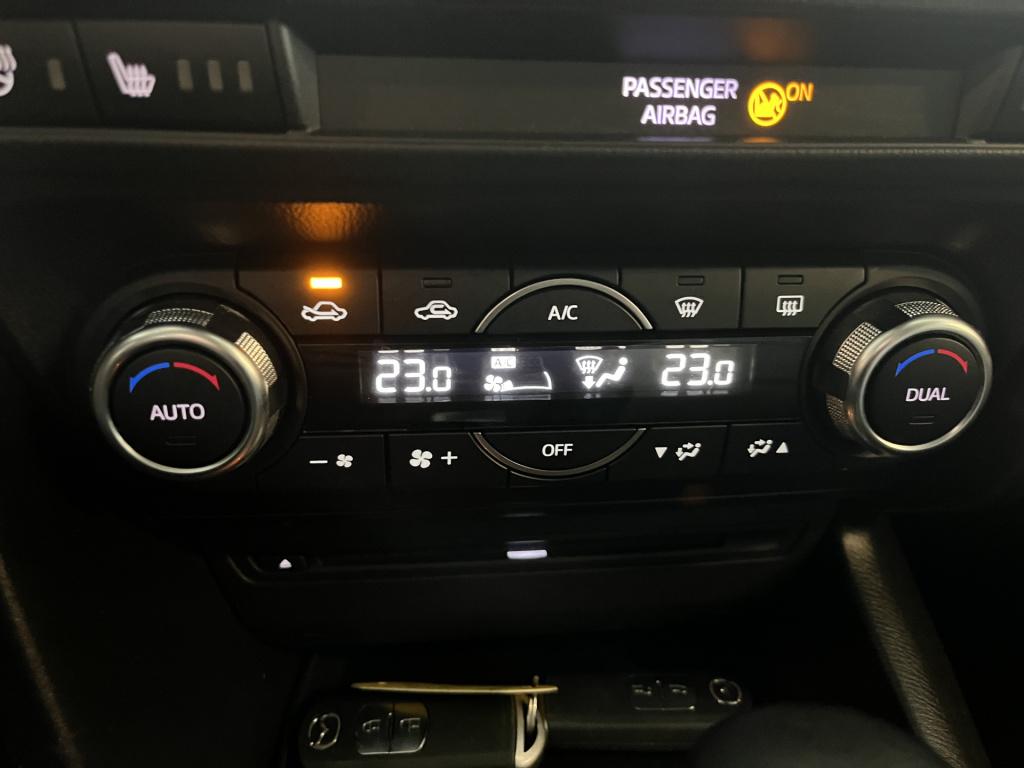 Mazda 3 2.0 skyactiv-g 120 ts+ automaat