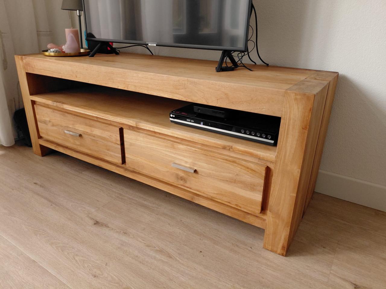 Teakhouten tv meubel