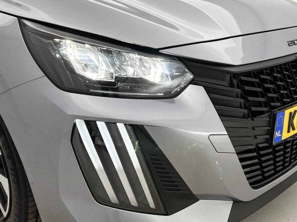 Peugeot 208 100 pk style | rijklaar | parkeersensoren | navigatie | apple c