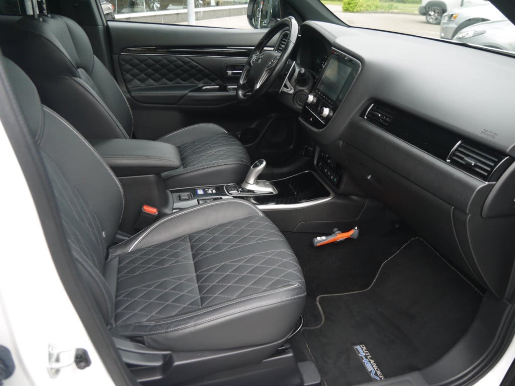 Mitsubishi Outlander 2.4 phev instyle|rijklaar
