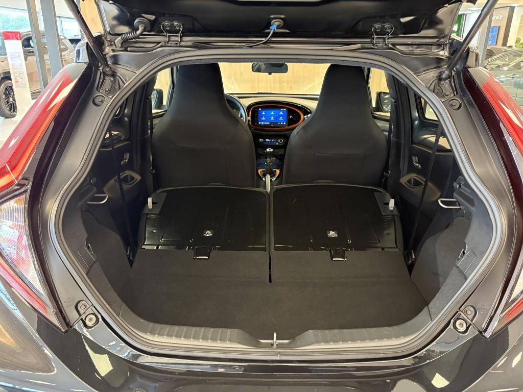 Toyota Aygo X 1.0 vvt-i mt limited