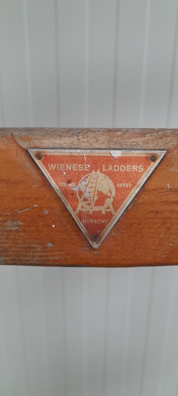 Ouderwetse houten ladder.