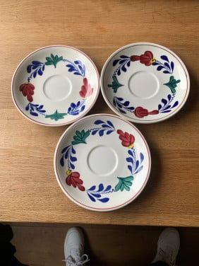 Schotels voor soepkommen boerenbont, 3 stuks.