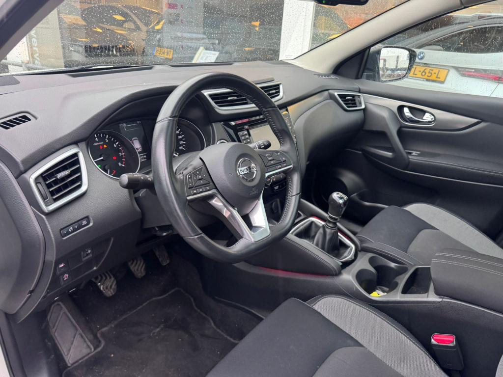 Nissan Qashqai 1.2 n-connecta