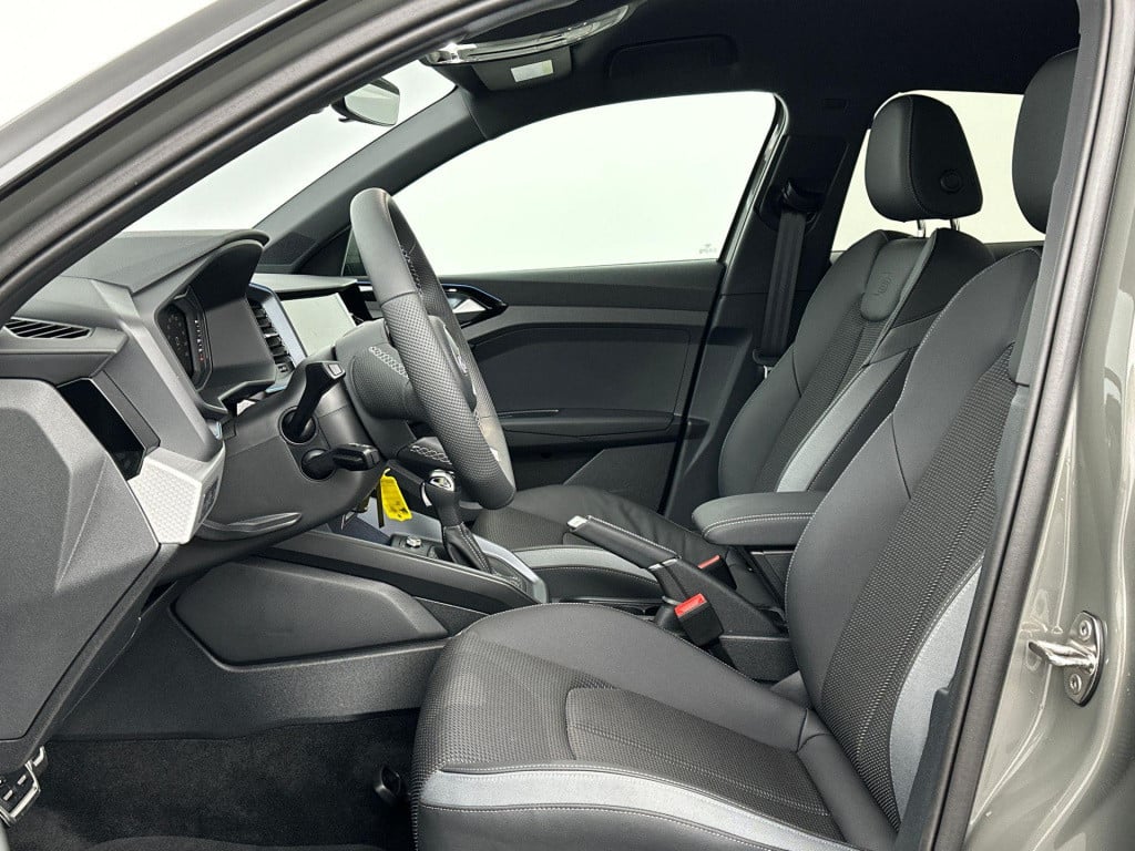 Audi A1 s edition 25 tfsi 70 kw / 95 pk sportback 7 versn.