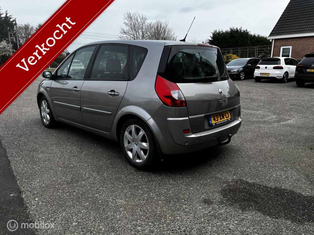 Renault Scenic 2.0-16v tech line