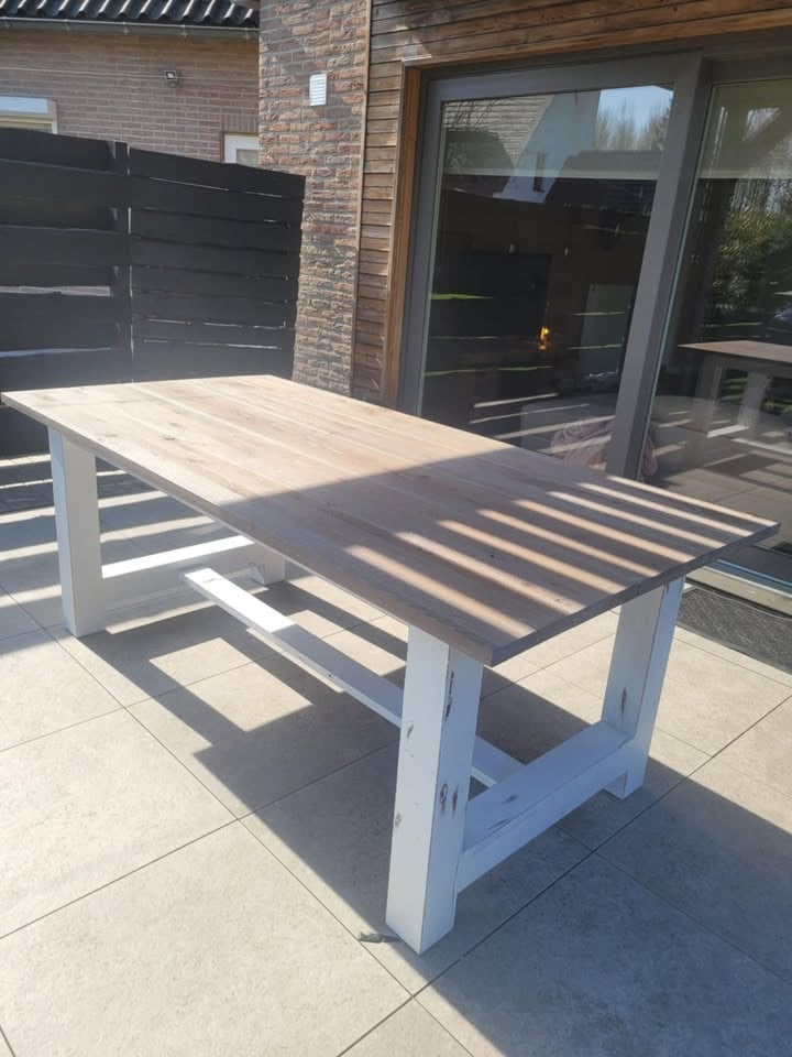 EIKEN TUINTAFEL 180 / 200 / X 78 NIEUW IN VERPAKKING