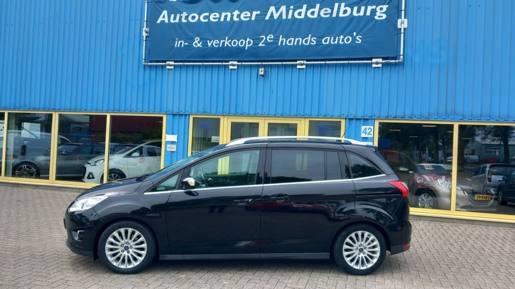 Ford Grand C-max 1.0 laese titanium 7p