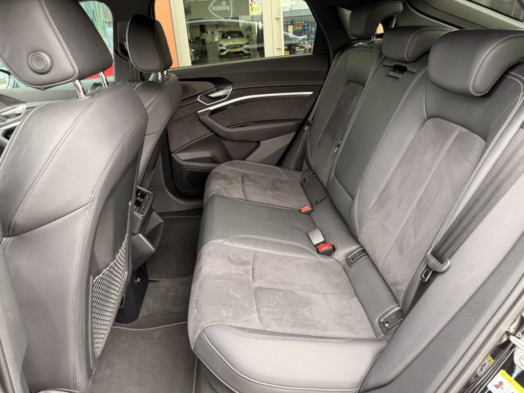 Audi E-tron sportback 55 quattro s edition 95 kwh | s-line | achteruitcamer
